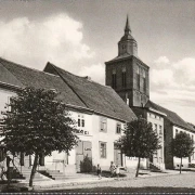 AK Altentreptow, Oberbaustraße, Backerei, Kirche, ungelaufen