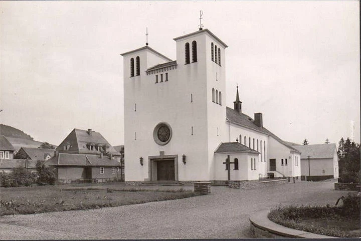 AK Bad Berleburg, Liebfrauenkirche, ungelaufen