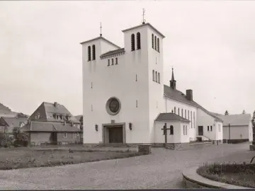 AK Bad Berleburg, Liebfrauenkirche, ungelaufen