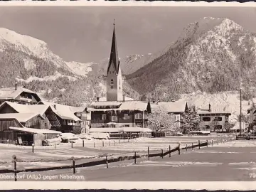 AK Oberstdorf, Stadtansicht im Winter gegen Nebelhorn, ungelaufen- datiert 1951