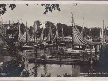 AK Warnemünde, Hafen, Segelschiffe, gelaufen 1933
