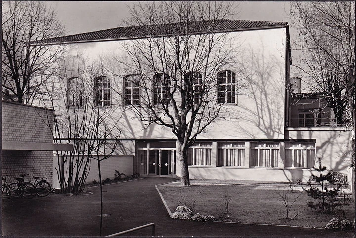 AK Basel, Zinzendorfhaus, Gebäude der Evangelischen Brüdersozietät, ungelaufen