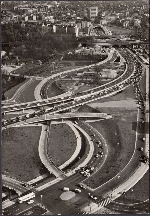 AK Berlin, Bundesautobahn, Stadtring, Blick vom Funkturm, ungelaufen