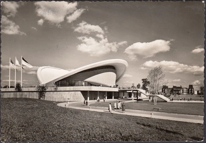 AK Berlin, Kongresshalle mit Reichstagsruine, gelaufen 1959