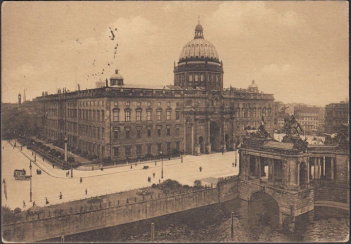 AK Berlin, Königliches Schloss, Marinepost, gelaufen 1918