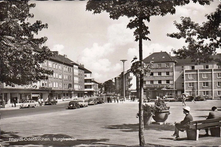 AK Rheydt Odenkirchen, Burgfreiheit, Deutsches Haus, Geschäfte, VW Käfer, ungelaufen