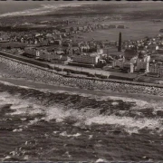 AK Borkum, Fliegeraufnahme, Stadtansicht, ungelaufen