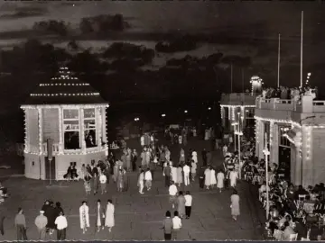 AK Borkum, Abend an der Kurpromenade, ungelaufen