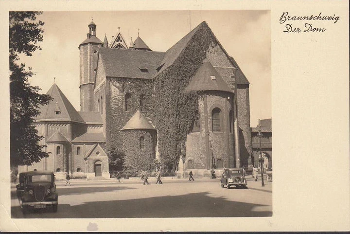 AK Braunschweig, Der Dom, Auto, LKW, gelaufen 1939