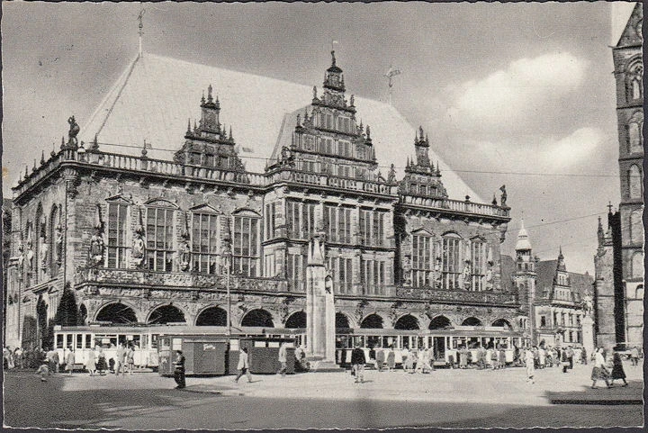 AK Bremen, Rathaus, Straßenbahnen, gelaufen 1958