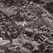 AK Bremen, Fliegeraufnahme, Frauenkirche, Marktplatz, Rathaus, ungelaufen