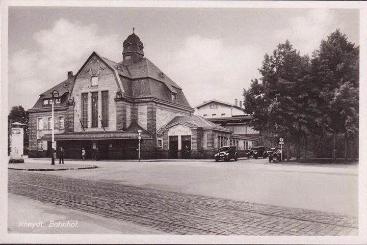 AK Reydt, Bahnhof, Litfaßsäule, Autos, ungelaufen