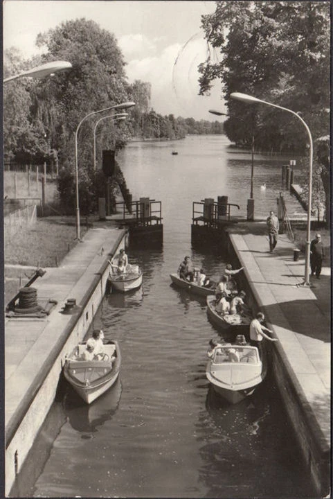 AK Königs Wusterhausen, Schleuse, Boote, gelaufen 1976