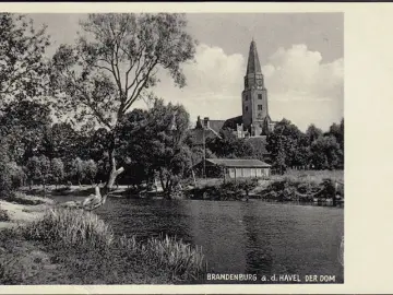 AK Brandenburg an der Havel, Der Dom, Bahnpost, gelaufen 1932