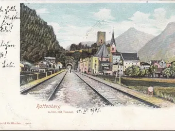 AK Rattenberg am Inn, Stadtansicht, Gleise, Eisenbahntunnel, gelaufen 1903