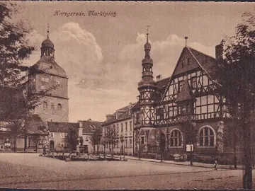 AK Harzgerode, Marktplatz, Rathaus, Kirche, ungelaufen