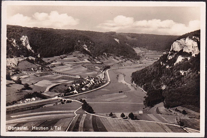 AK Hausen im Tal, Panoramaansicht, ungelaufen