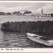 AK Plön, Blick über den Großen See, Stadtansicht, Boot, gelaufen 1958