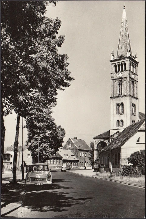 AK Oranienburg, Havelstraße, Kirche, ungelaufen