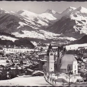 AK Kitzbühel, Stadtansicht und Kirche im Winter, gelaufen 1972