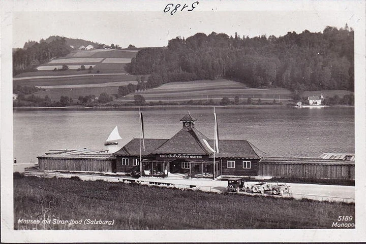 AK Mattsee, See und Strandhotel Mattsee, Hauptgebäude, ungelaufen