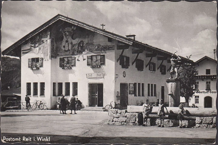 AK Reit im Winkl, Postamt, Gasthof Löwe, gelaufen 1955