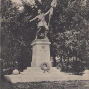 AK Saarbrücken, Denkmal des 70. Inganterie Regiments im Ehrental, gelaufen 1916