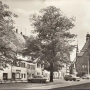 AK Sangerhausen, Marktplatz, Kirche, Autos, gelaufen 1974