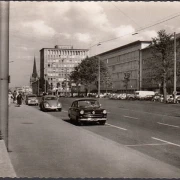 AK Kassel, Ständeplatz, VW Käfer, ungelaufen-datiert 1958