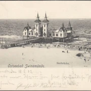 AK Swinemünde, Seebrücke, Strand, Strandkörbe, gelaufen 1902