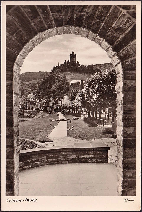 AK Cochem, Teilansicht mit Burg, gelaufen 1955