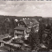 AK Villingen, Kneipp Sanatorium Waldeck, Fliegeraufnahme, gelaufen 1961