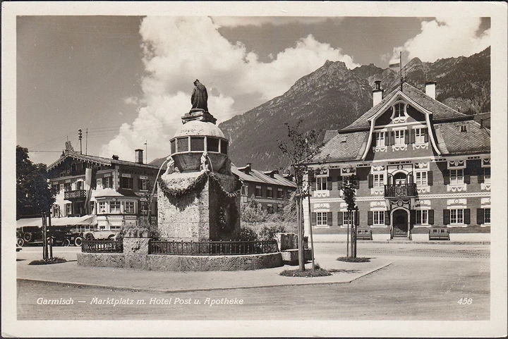 AK Garmisch, Marktplatz, Hotel Post, Apotheke, ungelaufen