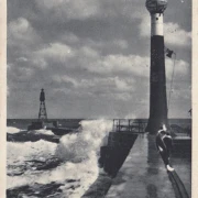 AK Warnemünde, Mole bei Sturm, Bahnpost, gelaufen 1942