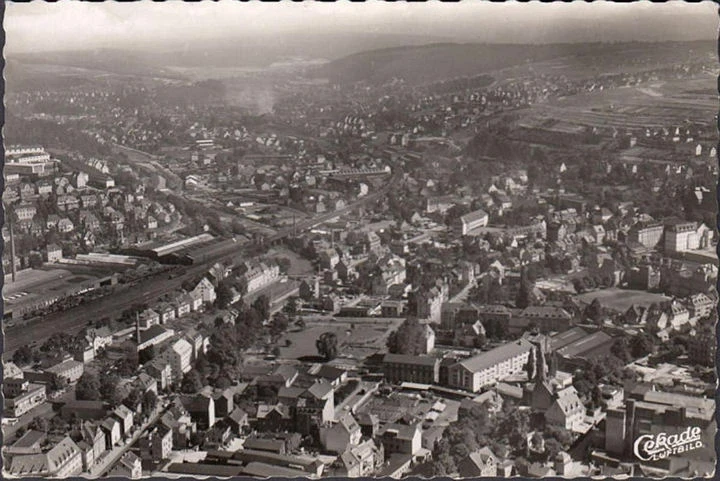 AK Siegen mit Blick auf Weidenau, Fliegeraufnahme, gelaufen 1957