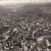 AK Siegen mit Blick auf Weidenau, Fliegeraufnahme, gelaufen 1957