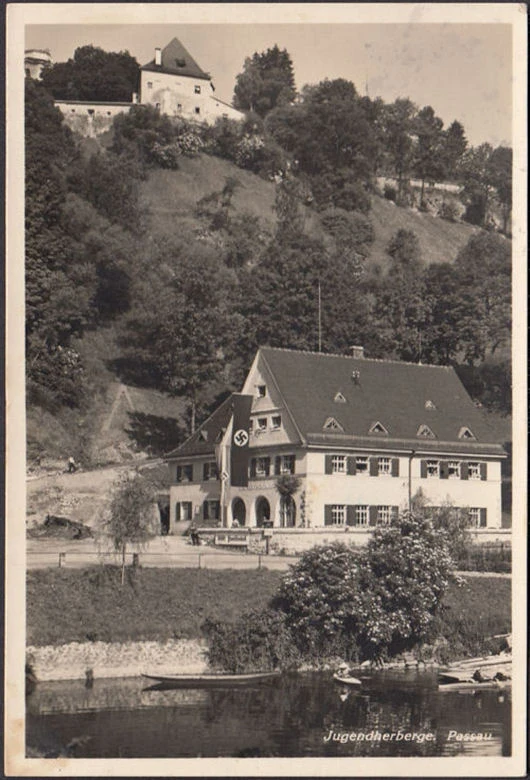 AK Passau, Jugendherberge, HK Beflaggung, gelaufen 1938