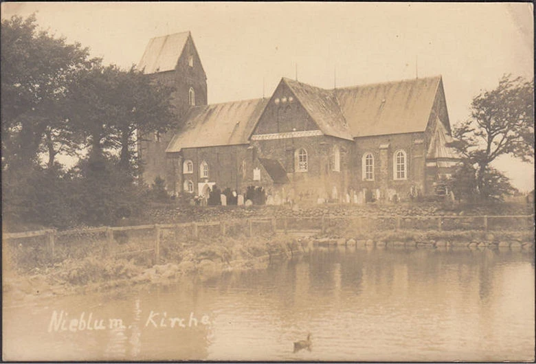 AK Nieblum auf Föhr, Kirche, Foto AK, ungelaufen-datiert 1926