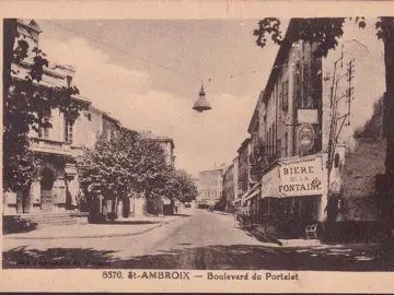 CPA Saint Ambroix, Boulevard du Portalet, Biere de la Fontaine, circule